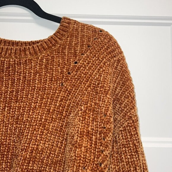 PINK Rose Chenille pullover sweater size Large - Picture 7 of 10